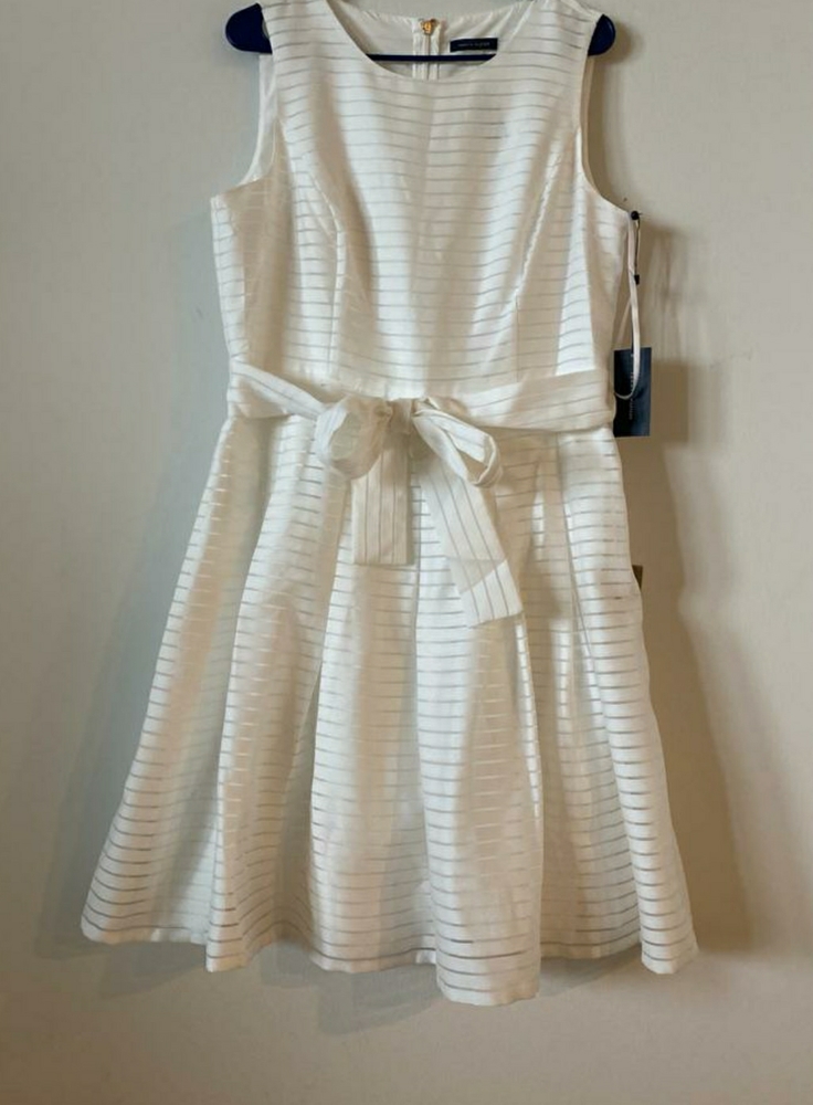 Tommy Hilfiger Classic white sleeveless dress